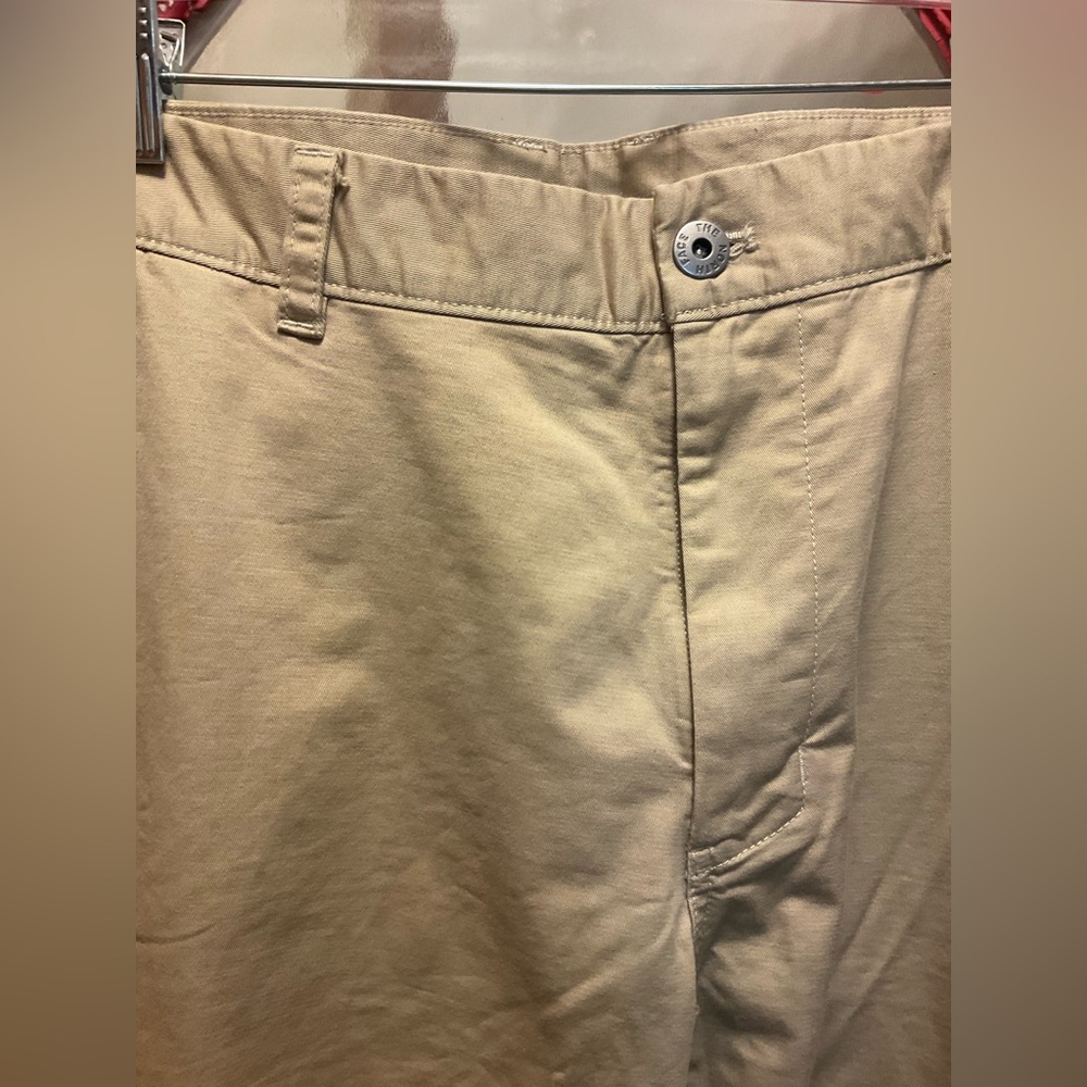 North Face khaki colored pant - Picture 2 of 8